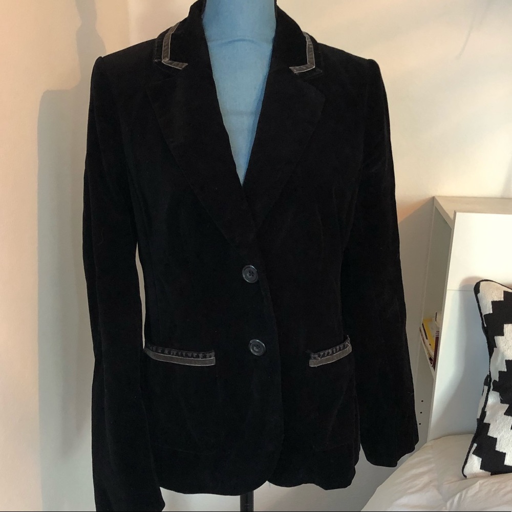 Boden velvet schoolboy blazer size 8.